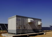 上能電氣助力國(guó)內(nèi)首個(gè)1500V逆變升壓一體化光伏電站成功并網(wǎng)