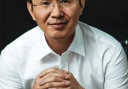 鐘寶申：做扶貧領域的“領跑者”和“綠色先鋒”