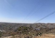 山西左權(quán)：光伏產(chǎn)業(yè)喚活一片荒山 項目年收入超過3000萬元